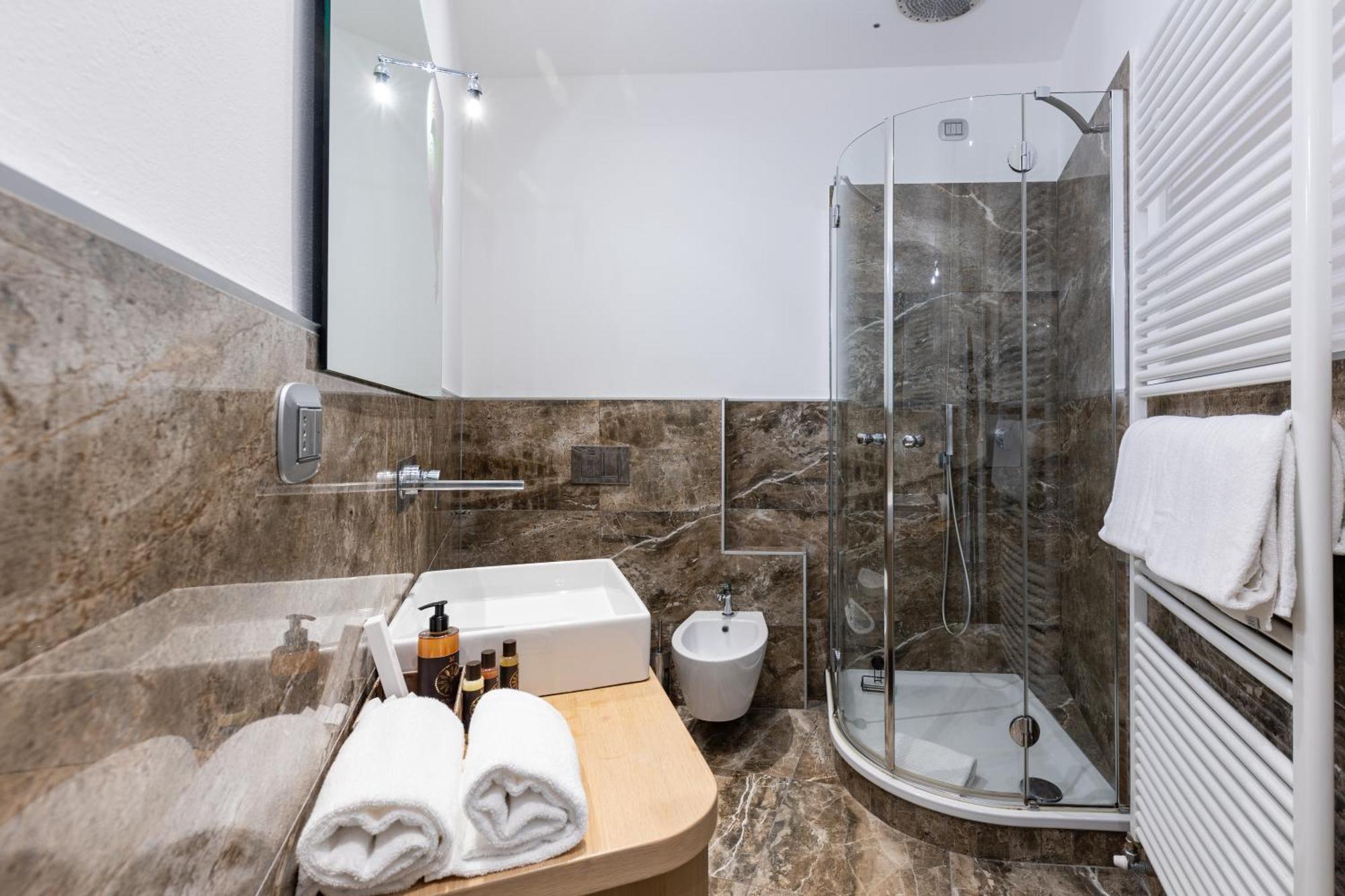 La Corte - Seta Apartment Bellagio Ngoại thất bức ảnh